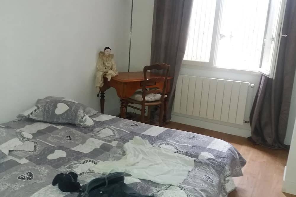 Hypercentre maison bourgeoise fin 19ième restaurée piscine jardin 3 parkings in Aix-en-Provence, Région d'Aix-en-Provence