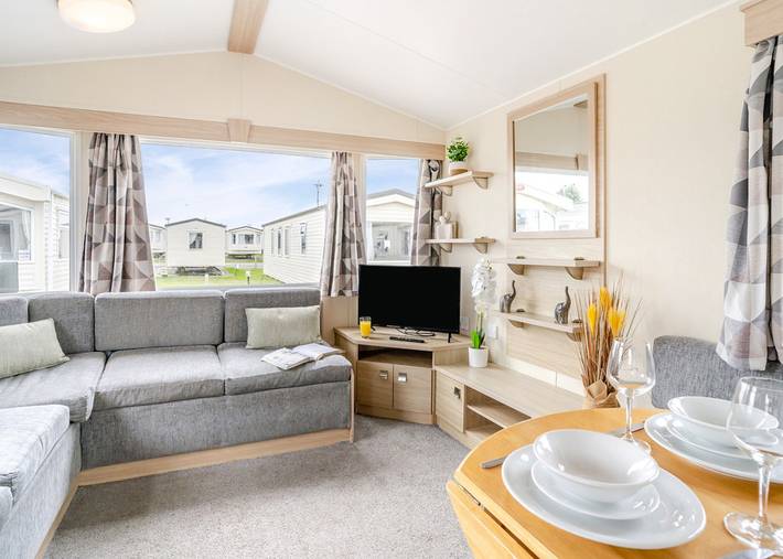 Glamping for 6 people in South-Wales