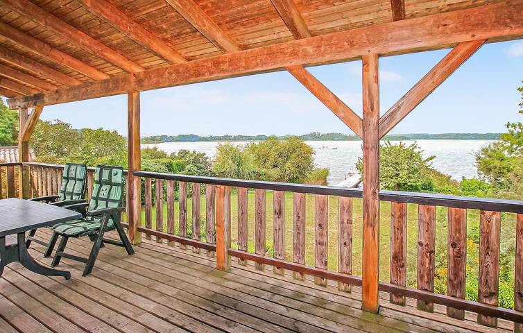 Ferienwohnung für 4 Personen, mit Terrasse in Wesenberg - 4