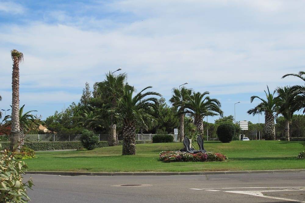 Sea - House 2 bedrooms - Terasse-Cour-Clim-calme in Port-la-Nouvelle, Côte d'Améthyste