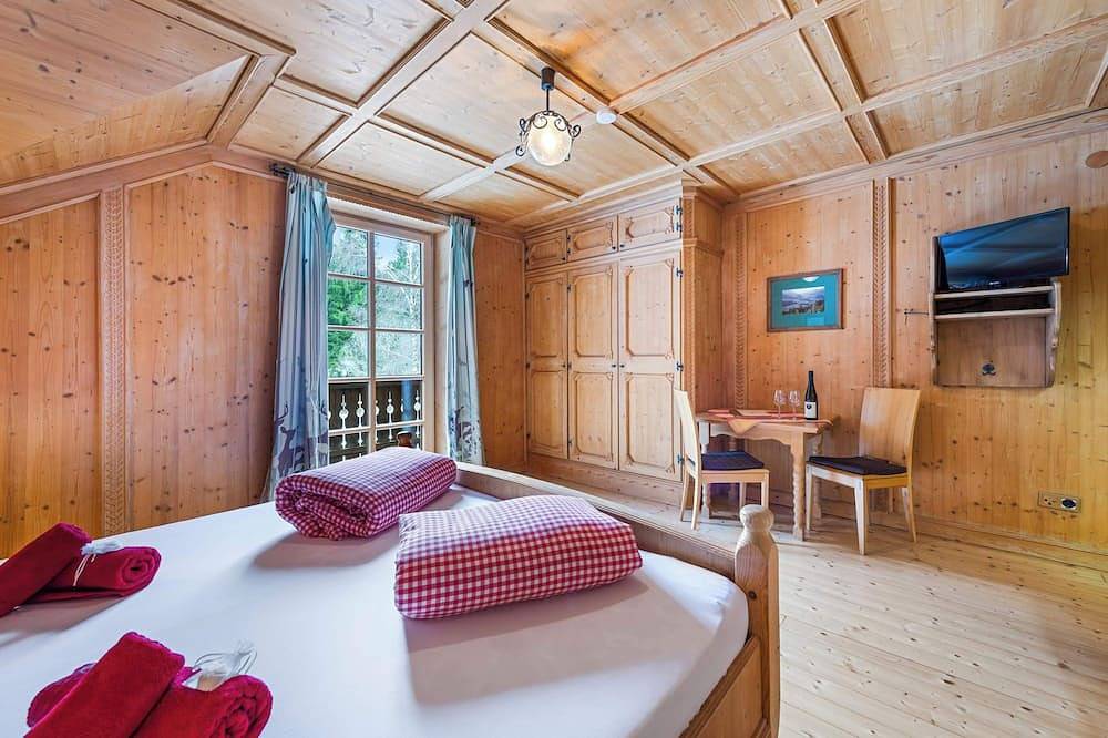 Blaa Alm | Doppel | Frühstück | Balkon | Sauna in Altaussee, Totes Gebirge