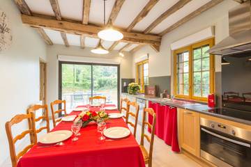 Casa Vacanza per 7 Persone in Val-de-Saâne, Senna Marittima, Foto 3