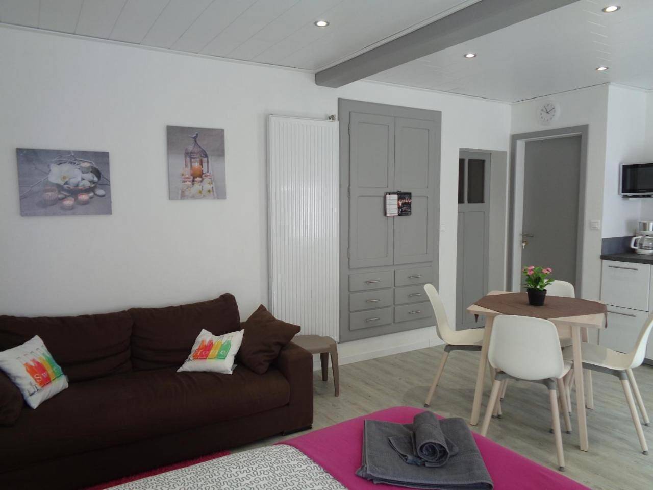 Appartement entier, Apartment in Ottrott, Bas-Rhin Alsace