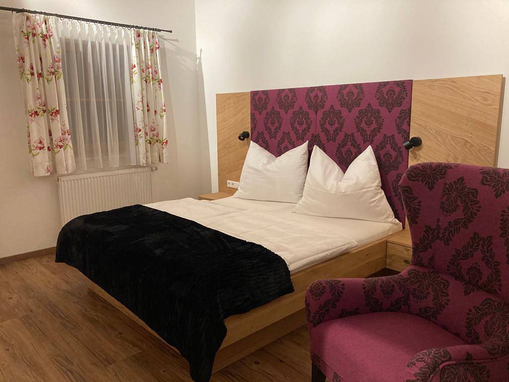 Ganze Ferienwohnung, Doppelzimmer mit Dusche, Wc in Rauris, Ski Amadé