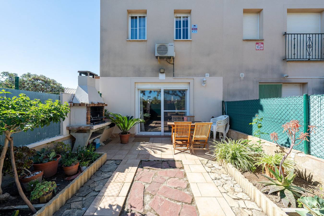 Casa vacanze 'Villa Marina' con piscina condivisa, terrazza privata e aria condizionata in Vilafortuny, Cambrils