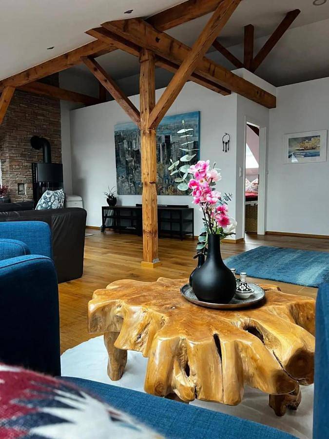 Ferienwohnung für 3 Personen, mit Balkon und Terrasse sowie Ausblick in Burrweiler