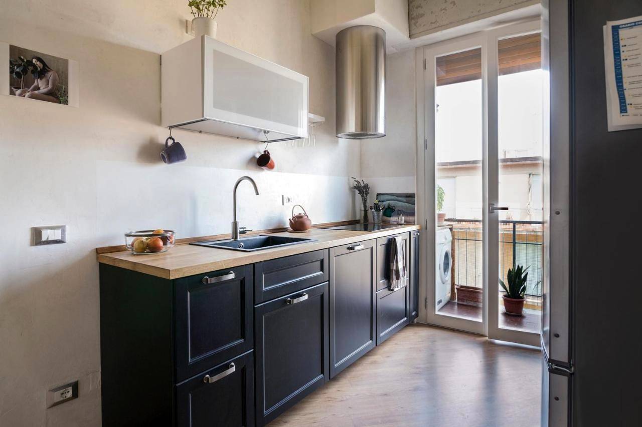 Appartamento intero, Via Pai Home Accogliente bilocale a due passi da Firenze Wi-Fi veloce & parcheggio gratuito in Scandicci, Firenze province