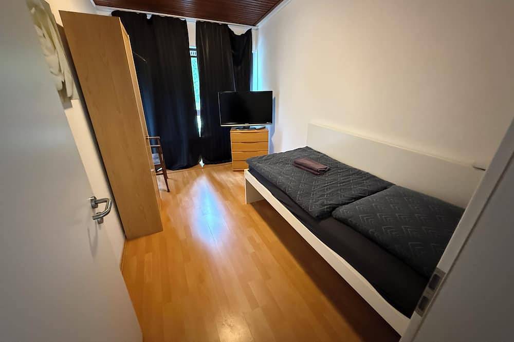 Ganze Wohnung, Apartment für bis zu 6 Personen | Küche & Bad | Pension Kalifornia (Nh) in Osterholz-Scharmbeck, Niedersachsen