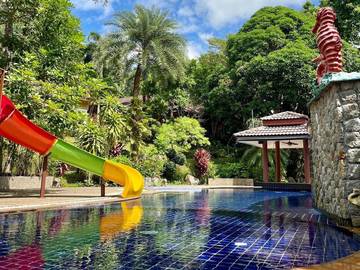 Station pour 2 personnes, avec piscine et vue ainsi que jardin et bassin pour enfant dans Province de Phuket