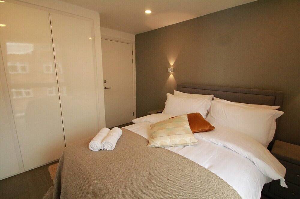D'exception-Double-Salle de bain partagée-Ft62 in Tower Hamlets, Londres