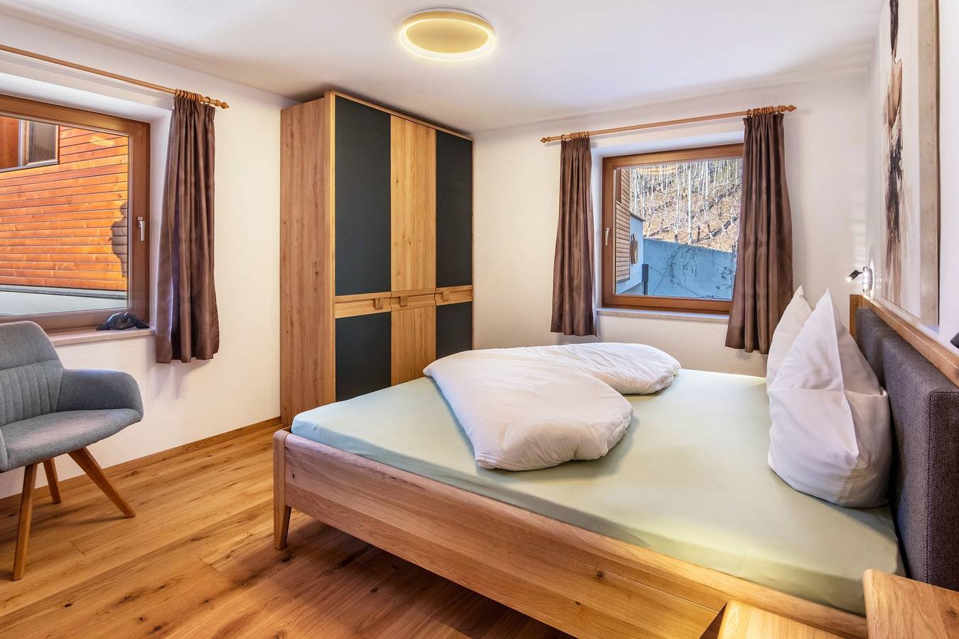 Ganze Wohnung, Gemütliche Ferienwohnung "Pixnerhof - Gala" auf einem Bauernhof mit Wlan & Bergblick in Kastelbell, Kastelbell-Tschars