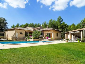 Ferienhaus für 6 Personen, mit Terrasse und Pool in La Cadière-d'Azur