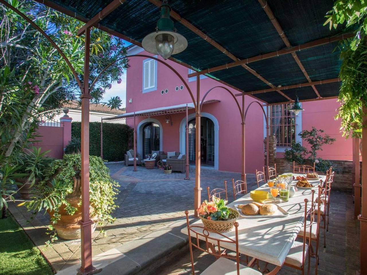 Luxuriöse Villa mit privatem Pool in der Nähe von Pisa Volterra in Peccioli, Pisa Provinz