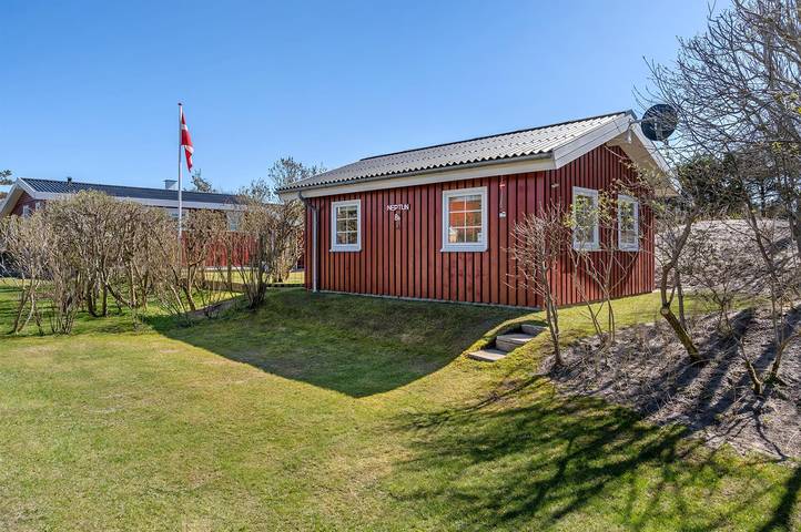 Ferieudlejning for 2 personer, med terrasse i Blokhus