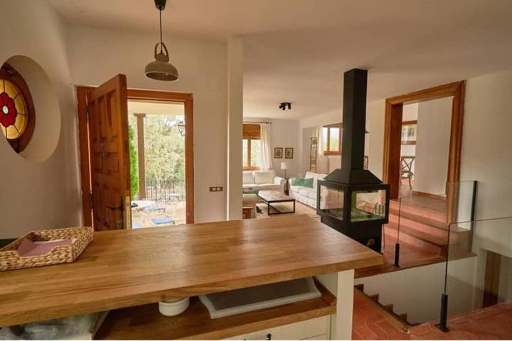 Casa de vacaciones para 7 personas, con vistas además de terraza y jardín en El Valle (Soria)