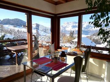 Chambre d’hôte pour 4 personnes, avec jardin et vue à Theys