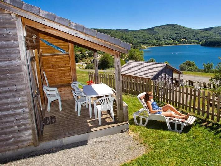 Ferienhaus für 6 Personen, mit Seeblick am Tarn
