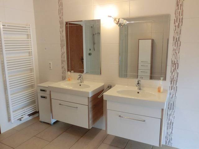 Ferienwohnung für 6 Personen, mit Balkon und Balkon/Terrasse sowie Terrasse und Garten im Sauerland