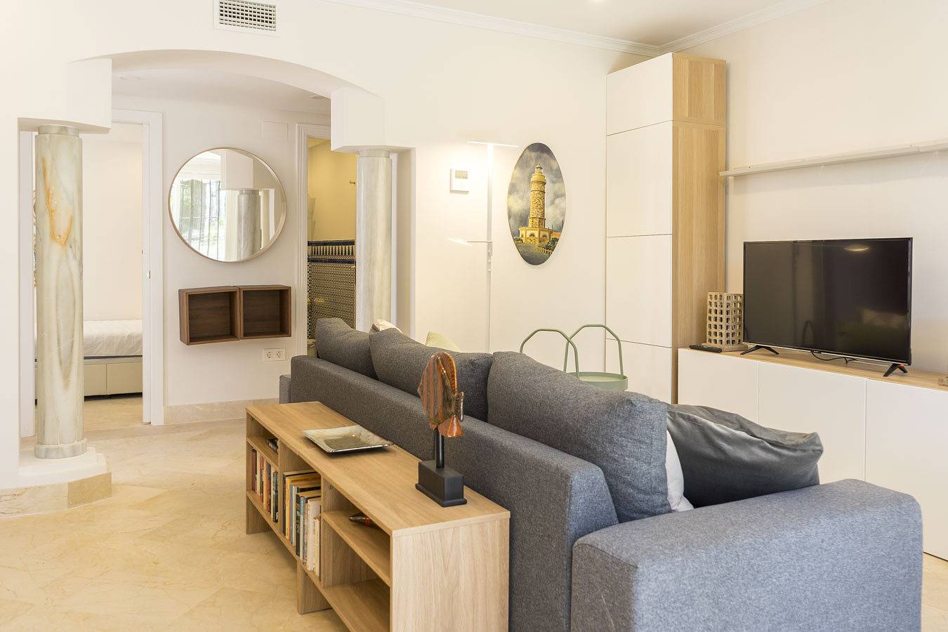 Entire apartment, Housing White Pearl Beach by Sharing Co in Marbella East, Marbella