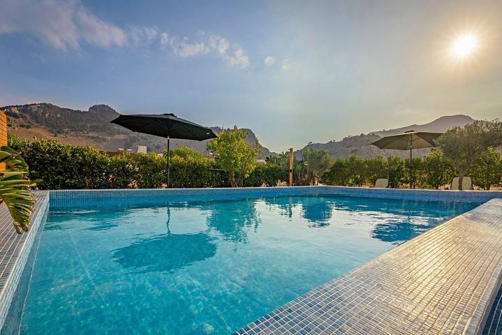 Ferienhaus für 4 Personen, mit Terrasse und Garten auf Rhodos