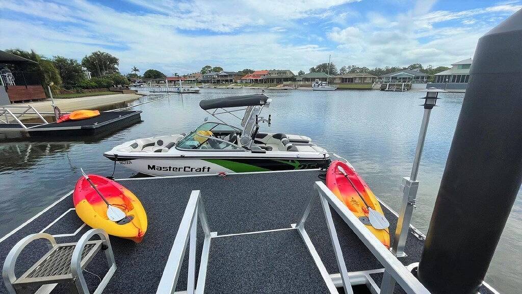 Holiday Home for 8 People in Yamba, New South Wales