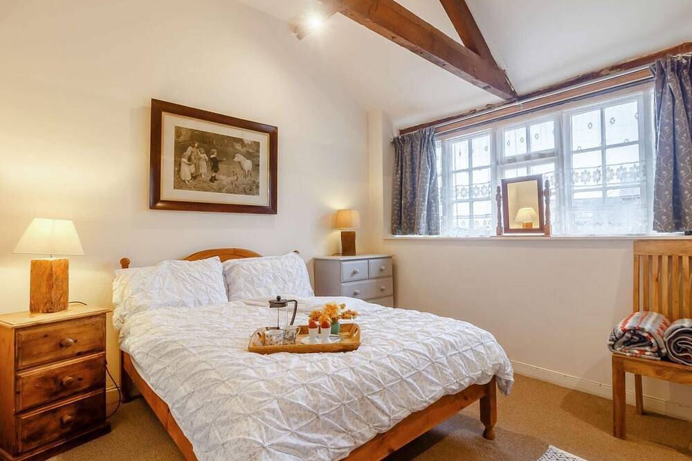3 Bed in Abergavenny in Brecon Beacons
