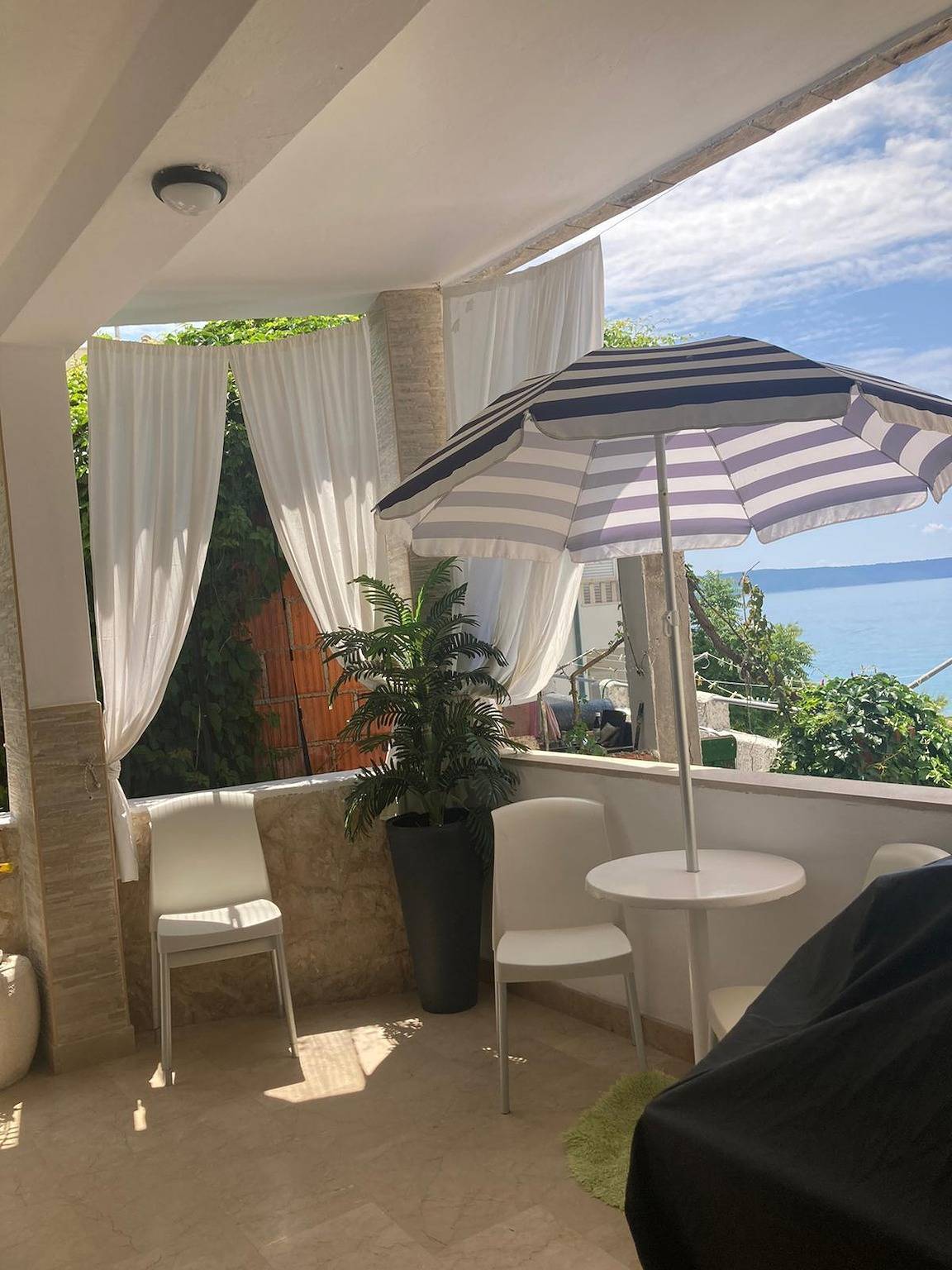 Ganze Wohnung, Studio Appartement am Strand Drasnice, Makarska -a in Drašnice, Makarska Riviera