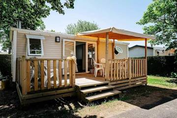 Mobil home pour 4 personnes à Locunolé