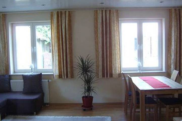 Ferienwohnung für 4 Personen, mit Garten in Bad Dürkheim