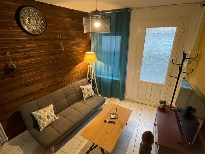 Location de vacances pour 2 personnes, avec terrasse et vue à Vire - 2