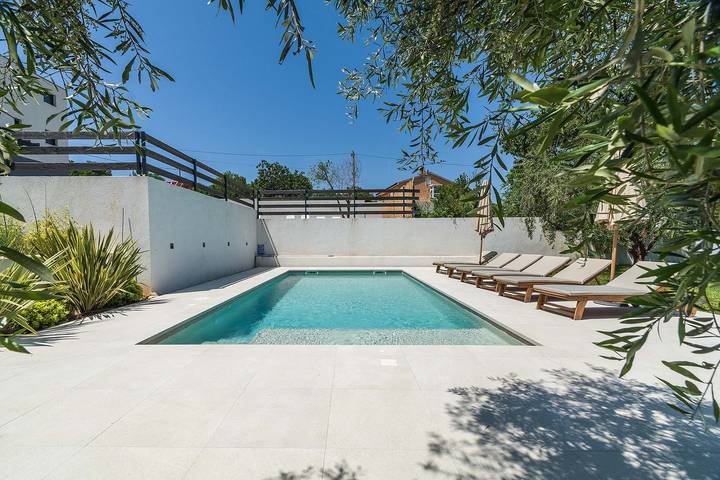 Villa für 12 Personen, mit Pool und Garten in Medulin - 2