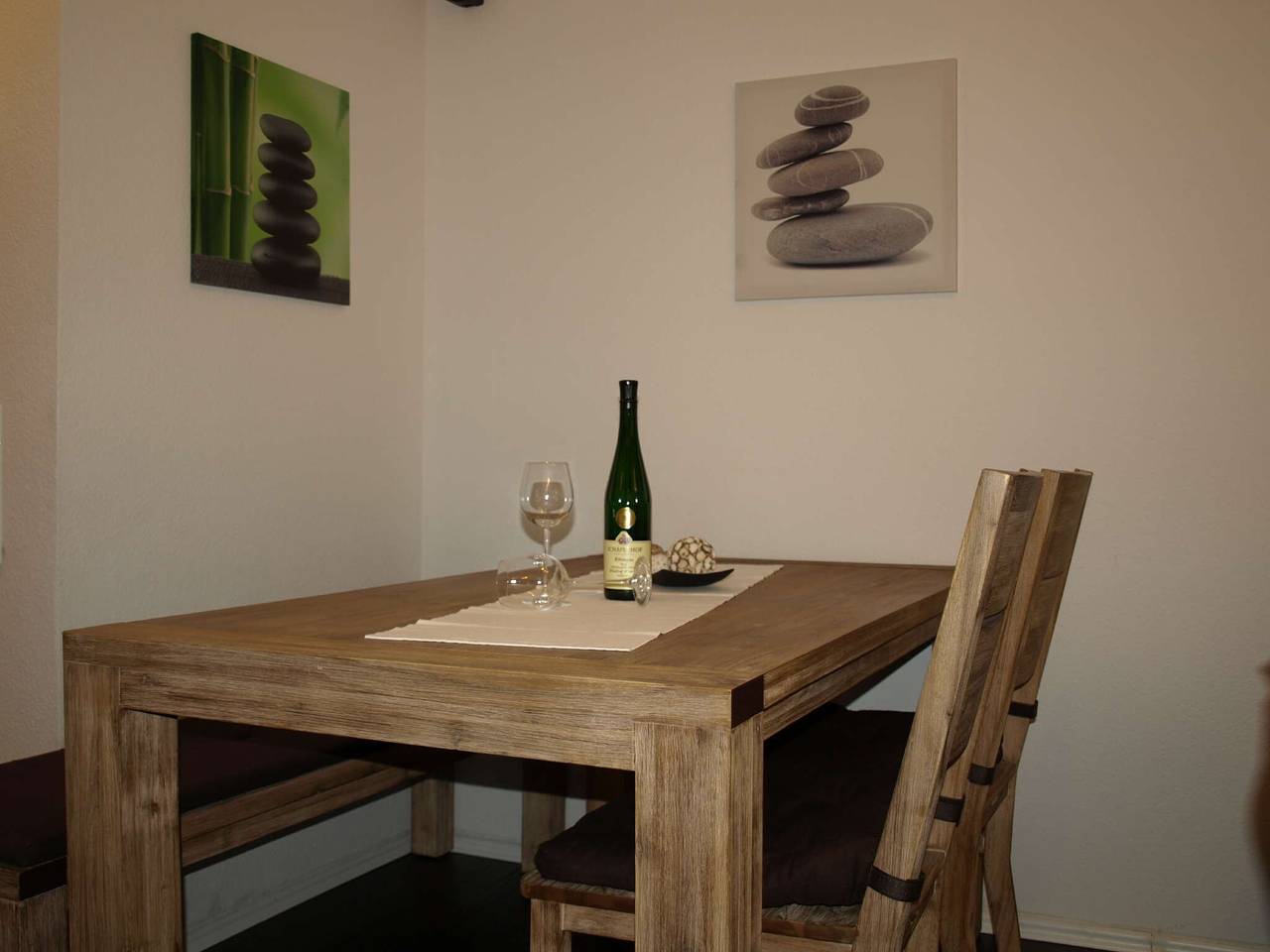 Geheel appartement, Appartement 'Hattermannsweg - Fewo Nordseetraum' met privé terras, privé tuin en Wifi in Norddeich, Norden en omgeving