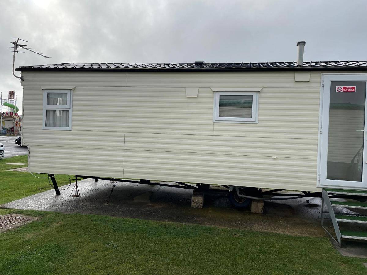 Caravan in Selsey, West Sussex