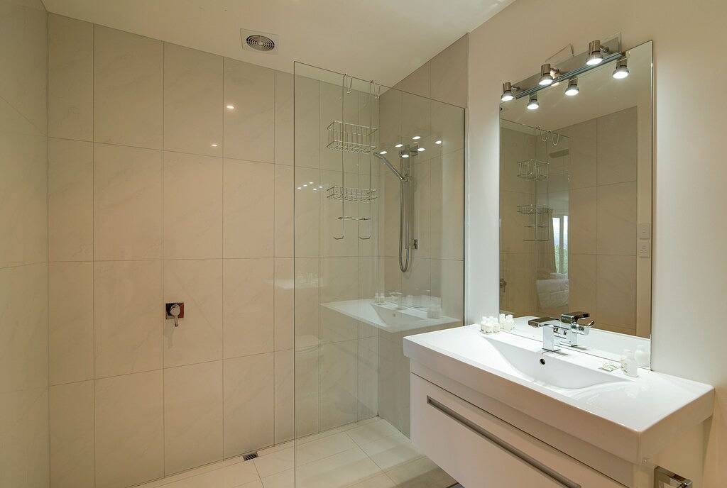 Highview Retreat - Huge holiday house - Best value in town! in Queenstown, Otago