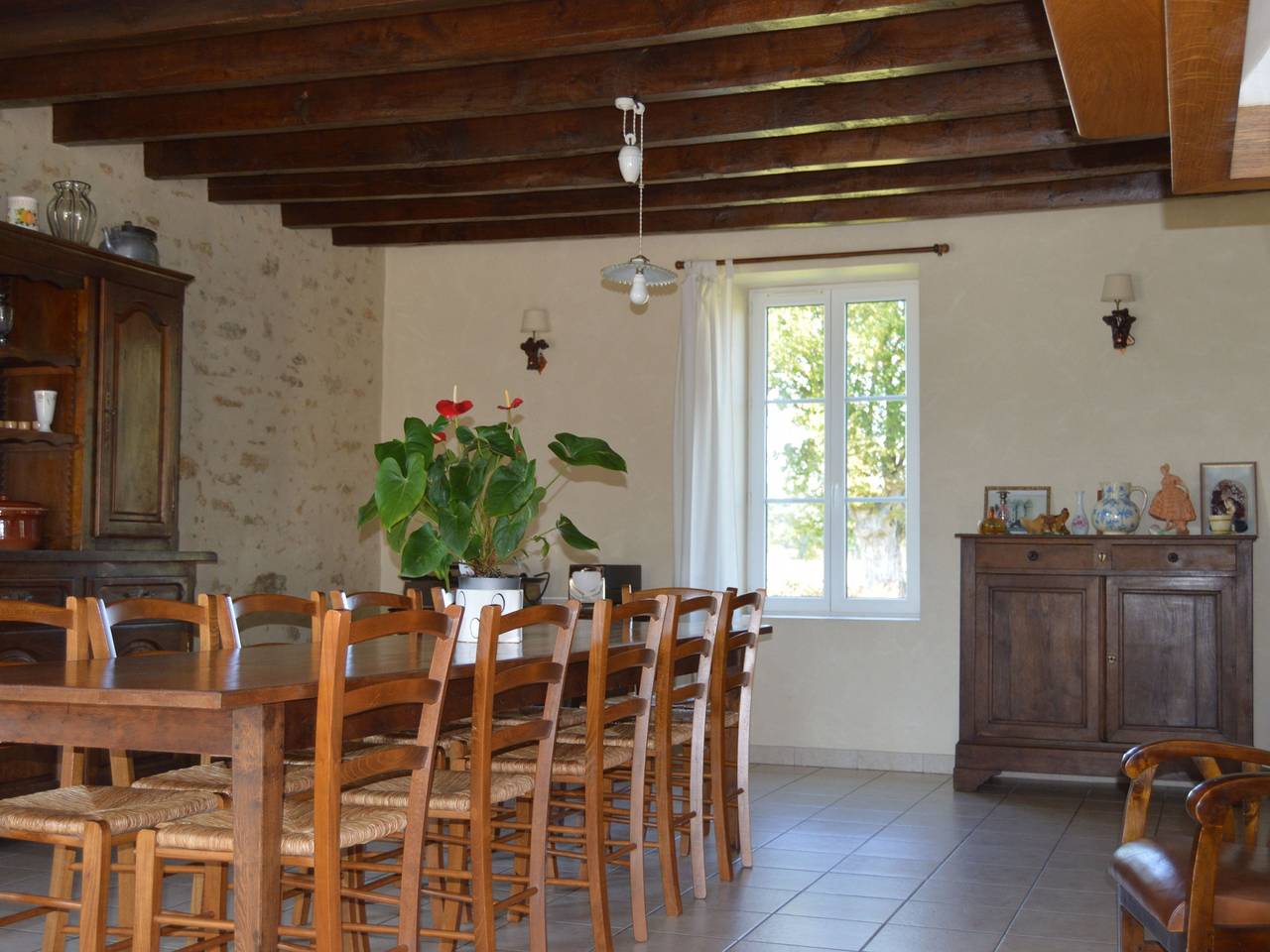 Ancienne ferme rénovée au cœur de la Vallée Noire avec jardin clos, vélos et équipements complets in Sarzay, Région de La Châtre