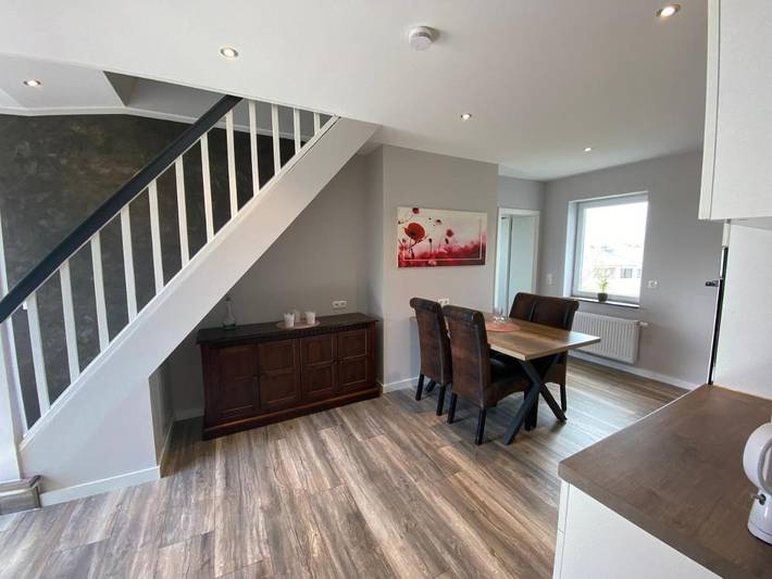 Ferienwohnung für 6 Personen, mit Balkon und Ausblick, kinderfreundlich in Celle