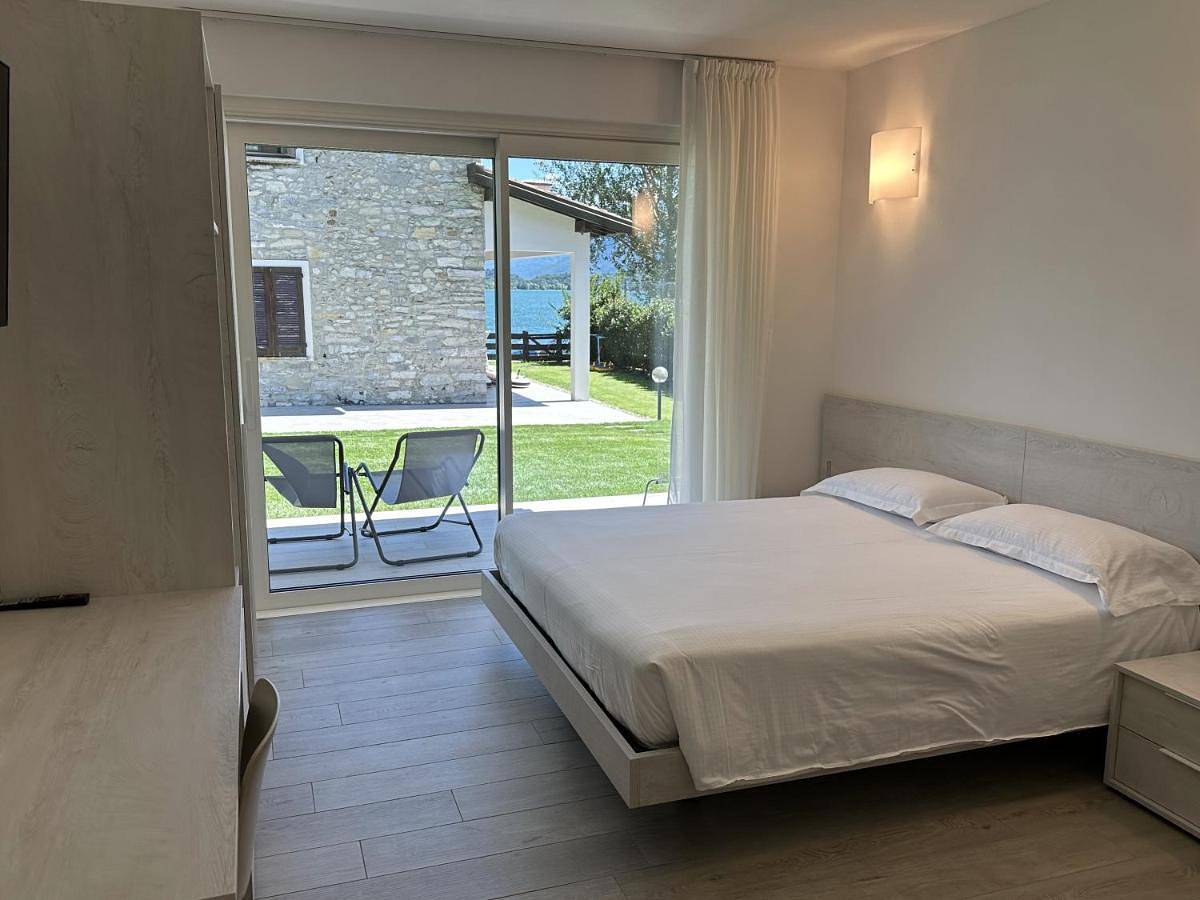Resort le Vele Suites and Apartments in Arbosto, Domaso