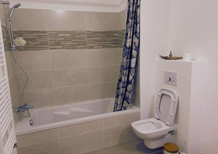 Gîte pour 2 personnes, avec balcon à Ville-la-Grand - 4