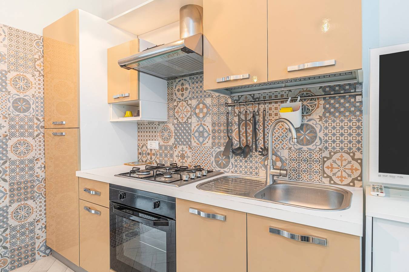 Appartamento intero, Appartamento 'Blue House - Piano Terra' con Wi-Fi e aria condizionata in Capo Passero, Portopalo di Capo Passero