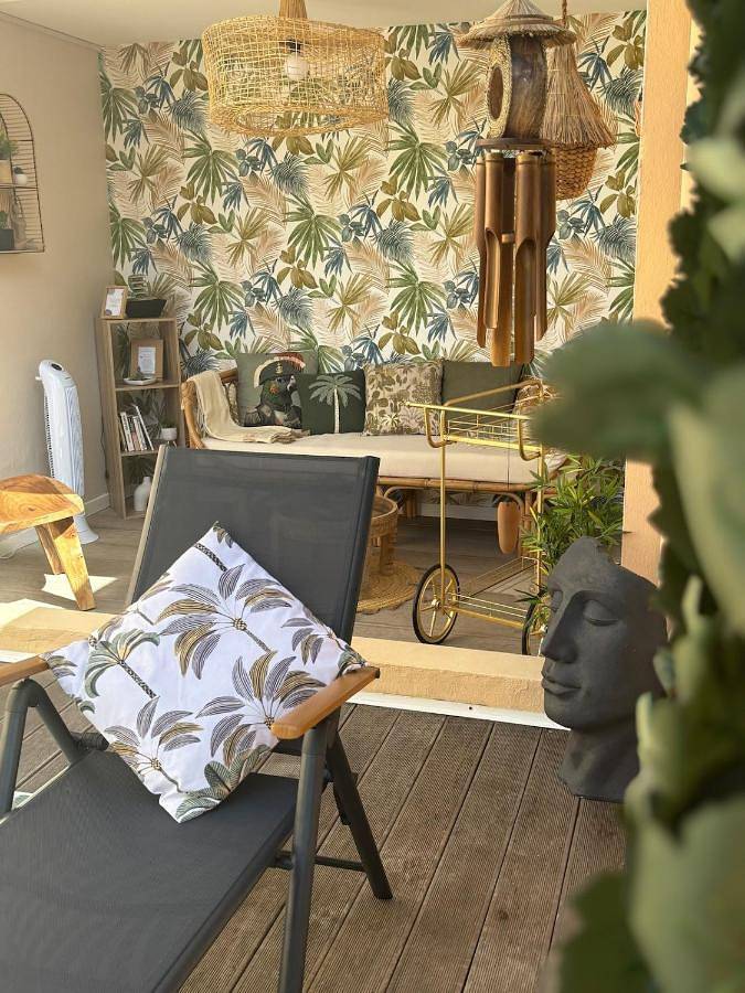 Appartement de vacances pour 3 personnes, avec jardin et piscine