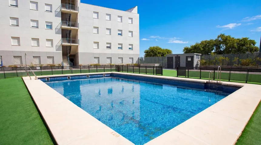 Aparthotel para 10 personas, con piscina y terraza - 1