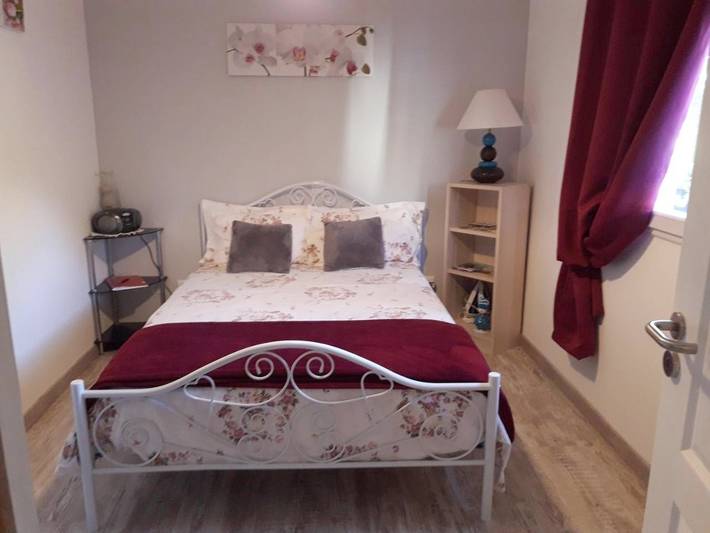Gîte pour 4 personnes, avec Terrasse ainsi que Jardin et Vue à Campagnac