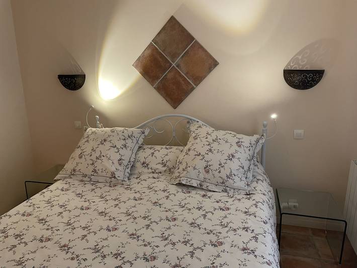 Gîte pour 4 personnes, avec jardin à Carqueiranne - 3