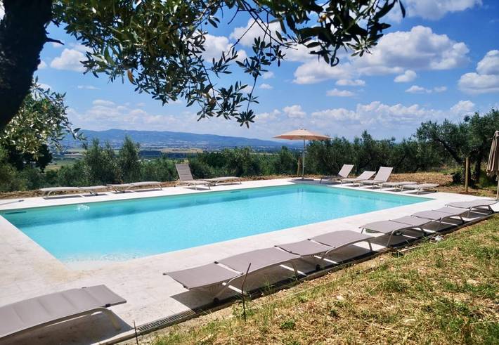 Chalet para 29 personas con terraza in Asís, Provincia de Perugia
