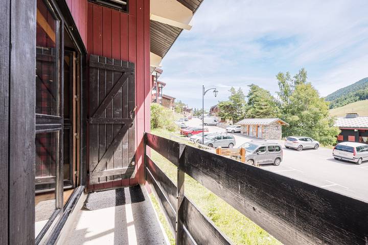 Appartement entier, Appartement 'Les Avenières - La Norma' avec vue sur les montagnes, balcon et Wi-Fi in La Norma, Villarodin-Bourget
