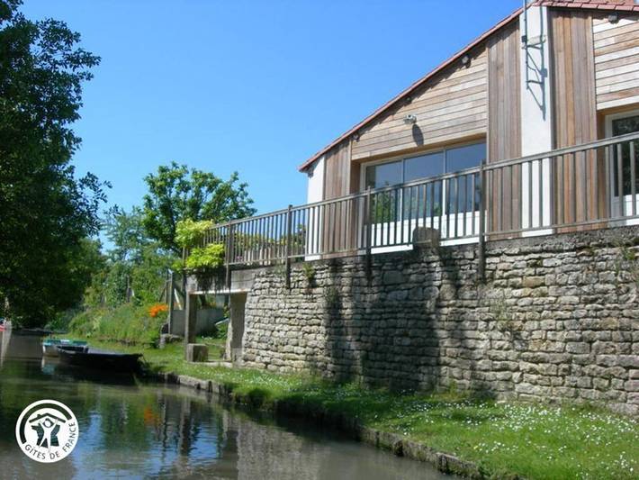 Gîte pour 4 personnes, avec Terrasse et Jardin