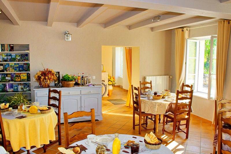 Le Chizé - Chambre Les Chaumes in Trizay, Région de Saintes