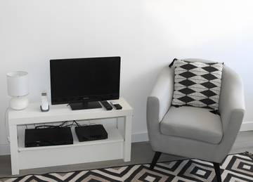 Studio pour 2 Personnes dans Chamole, Jura Francais, Photo 3