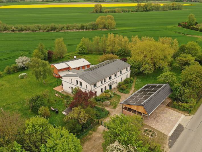 Ferienhaus für 8 Personen, mit Terrasse und Ausblick sowie Pool und Sauna, mit Haustier in Kühlungsborn