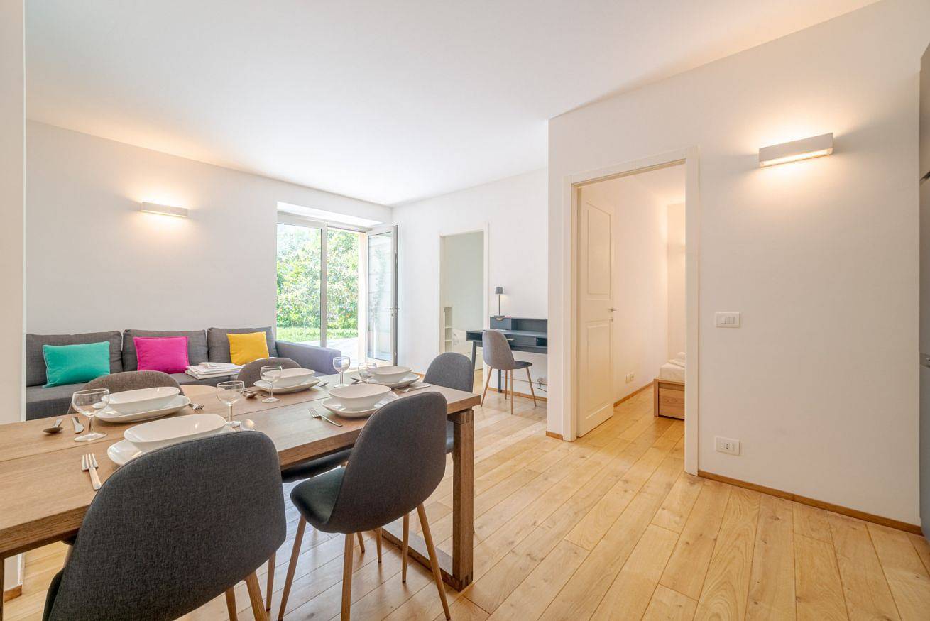 Apartamento entero, Genoa Quarto dei Mille  Apt x7 Patio&Swimming Pool in Génova (Ciudad), Génova